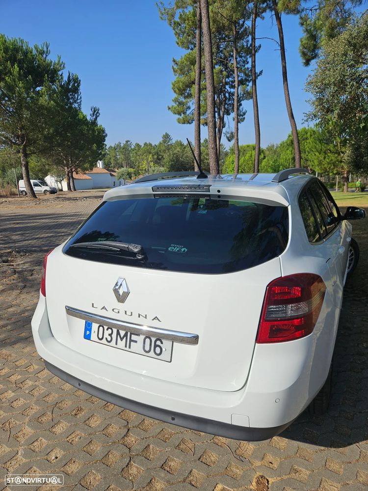 Renault Laguna Break 1.5 dCi SE Black Line 110g - 9