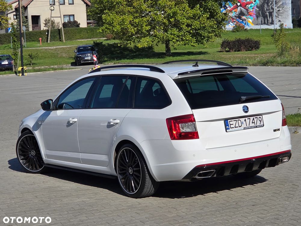Skoda Octavia 2.0 TSI RS 230 - 12