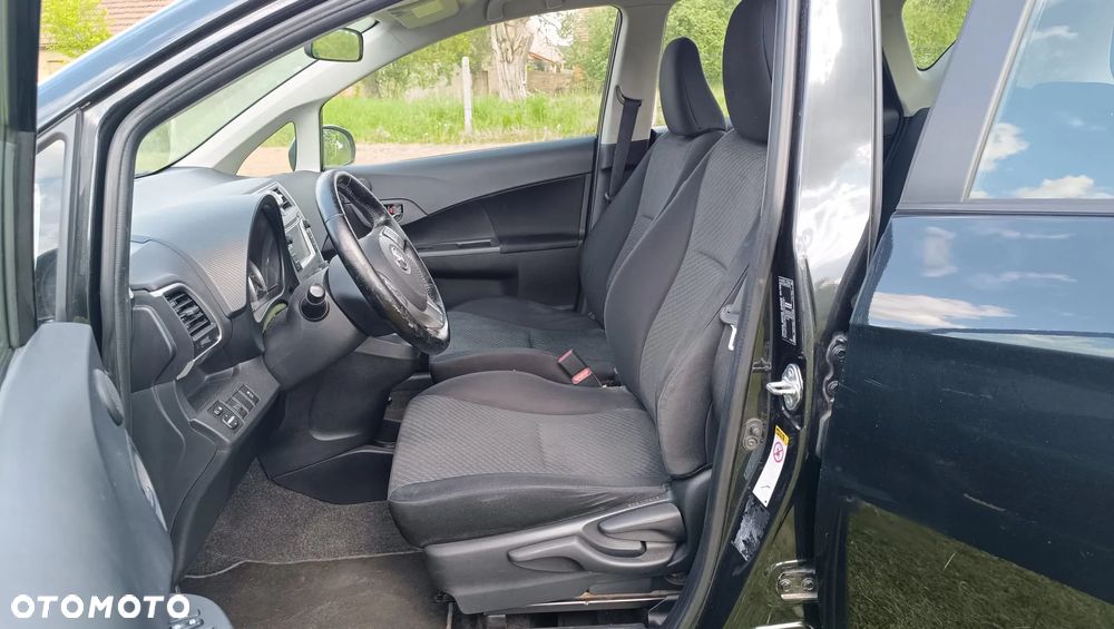 Toyota Verso S - 5