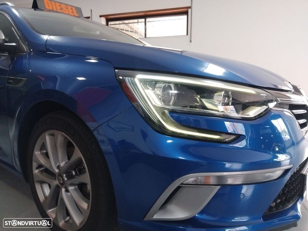 Renault Mégane Sport Tourer 1.5 Blue dCi GT Line - 25