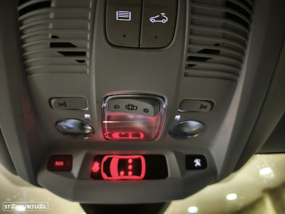 Peugeot 3008 225 e-EAT8 Allure Pack - 39