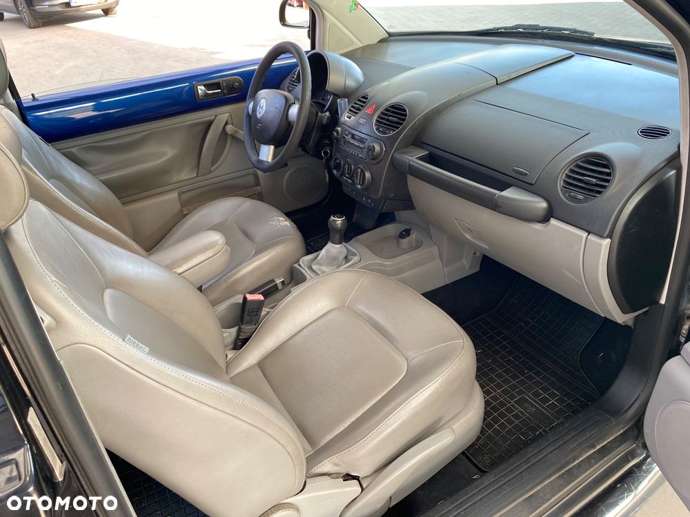 Volkswagen New Beetle 2.0 - 5