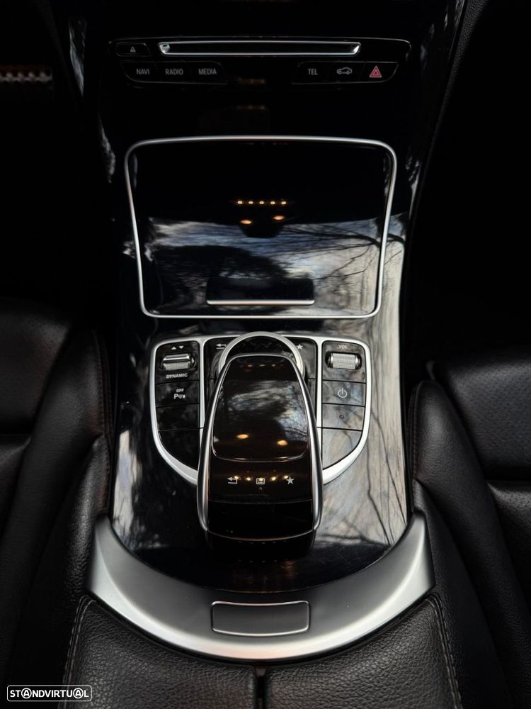 Mercedes-Benz C 300 h - 14