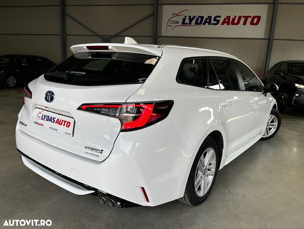 Toyota Corolla - 24