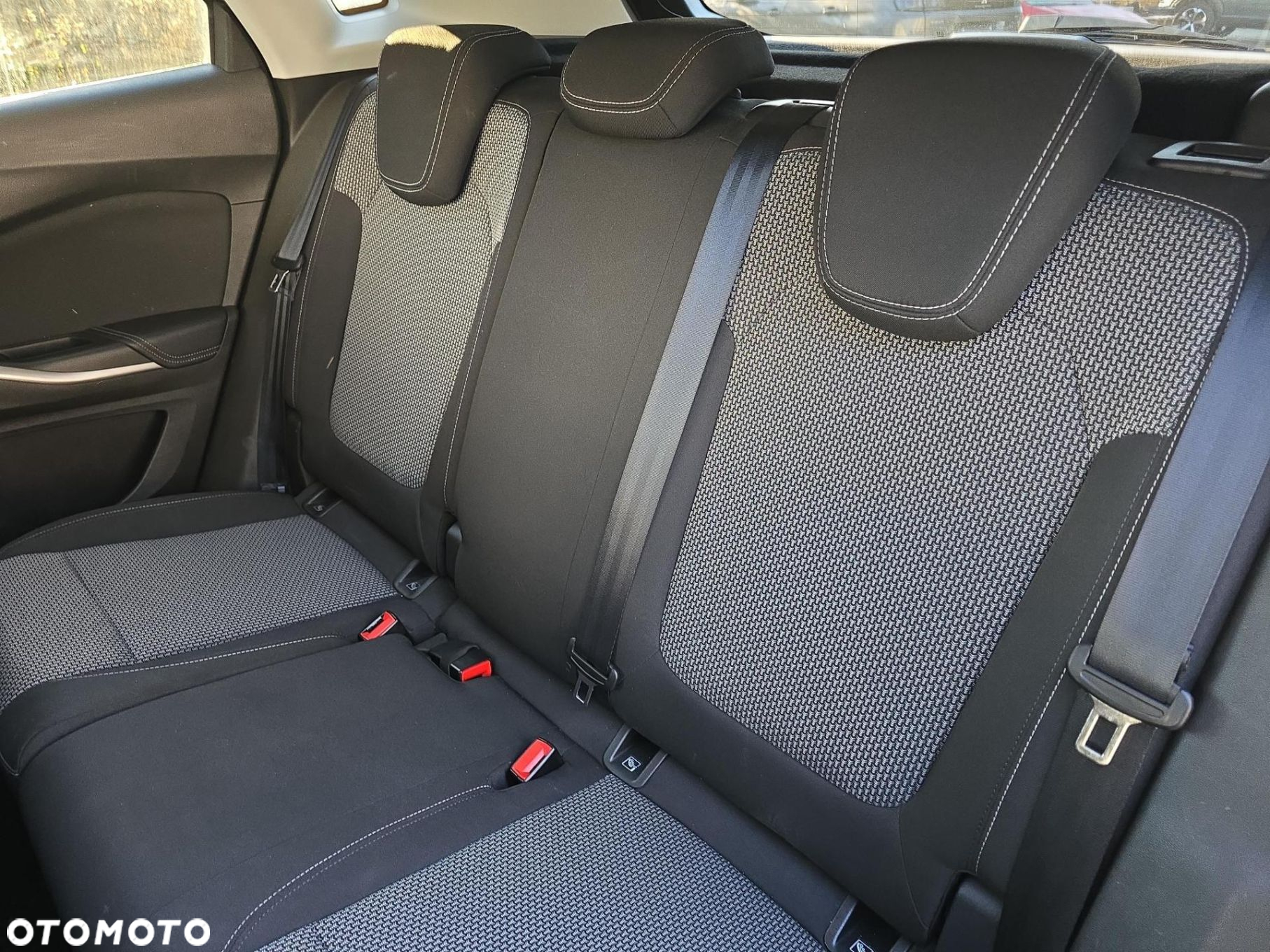 Opel Grandland X 1.2 T GPF Enjoy S&S - 10