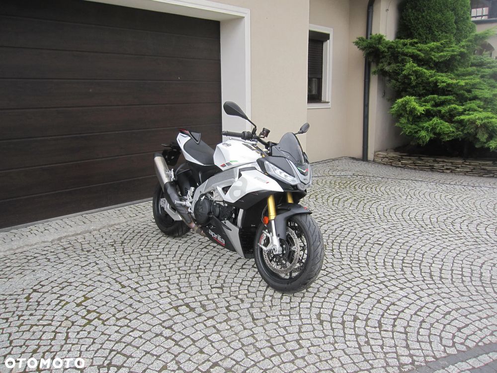 Aprilia Tuono - 6