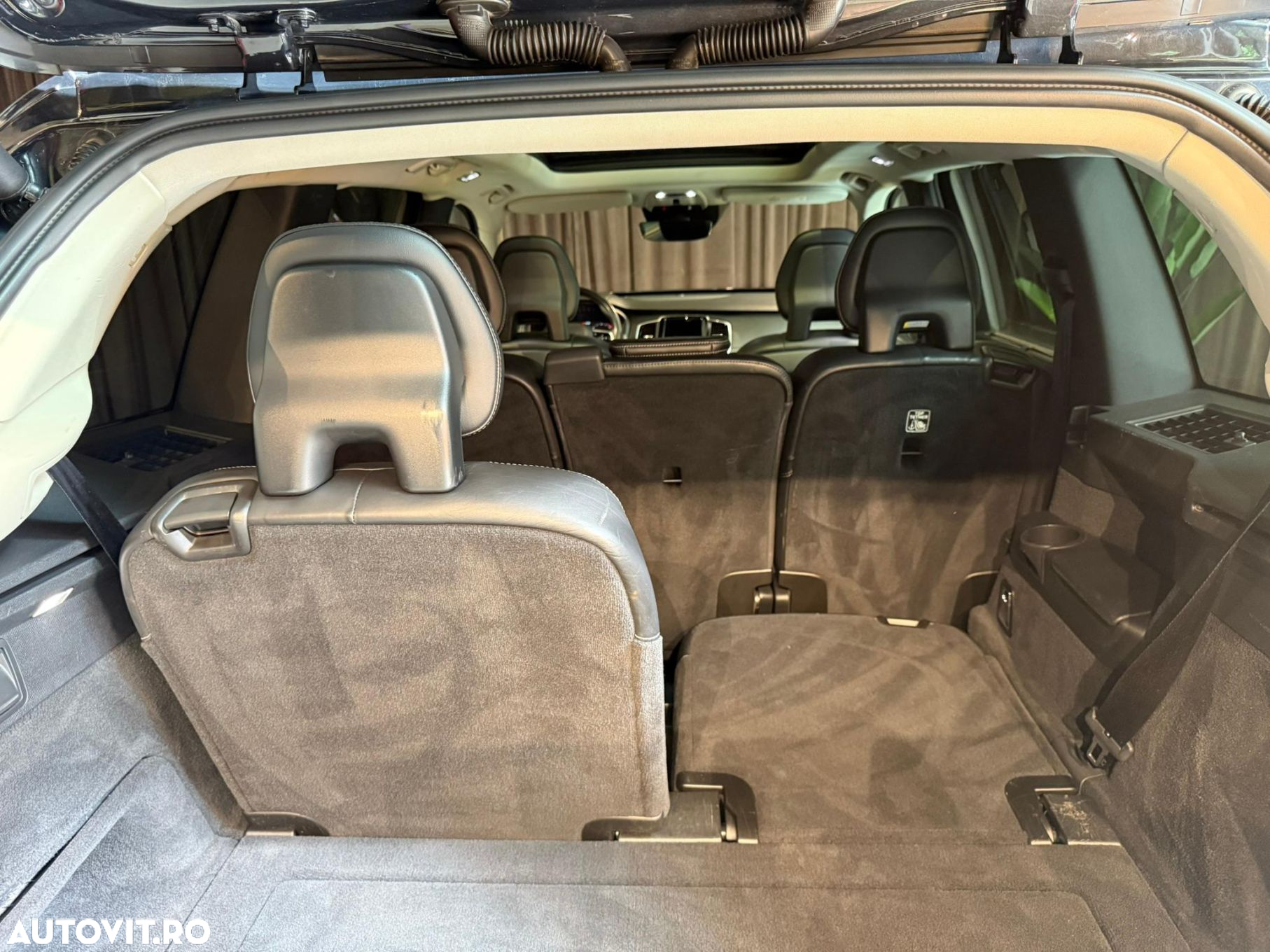 Volvo XC 90 - 18