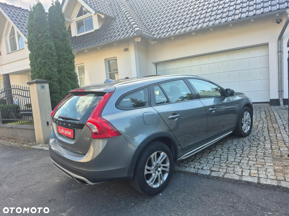 Volvo V60 Cross Country D3 Momentum - 20
