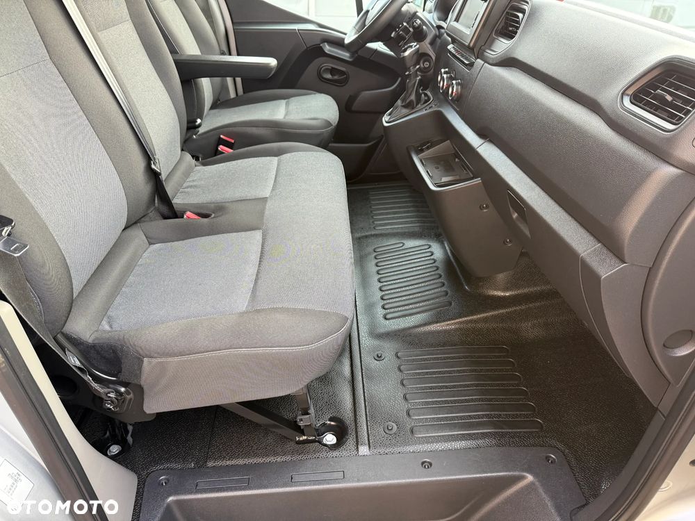 Renault Master Brygadówka Doka L2H2 - 29