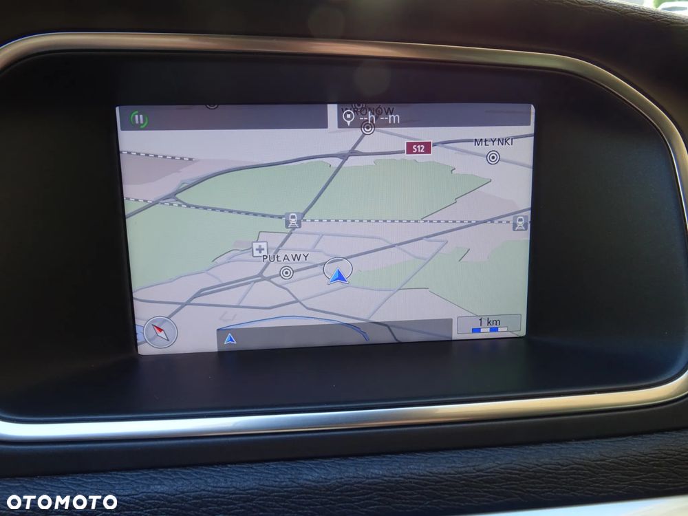 Volvo V40 D2 Momentum - 13