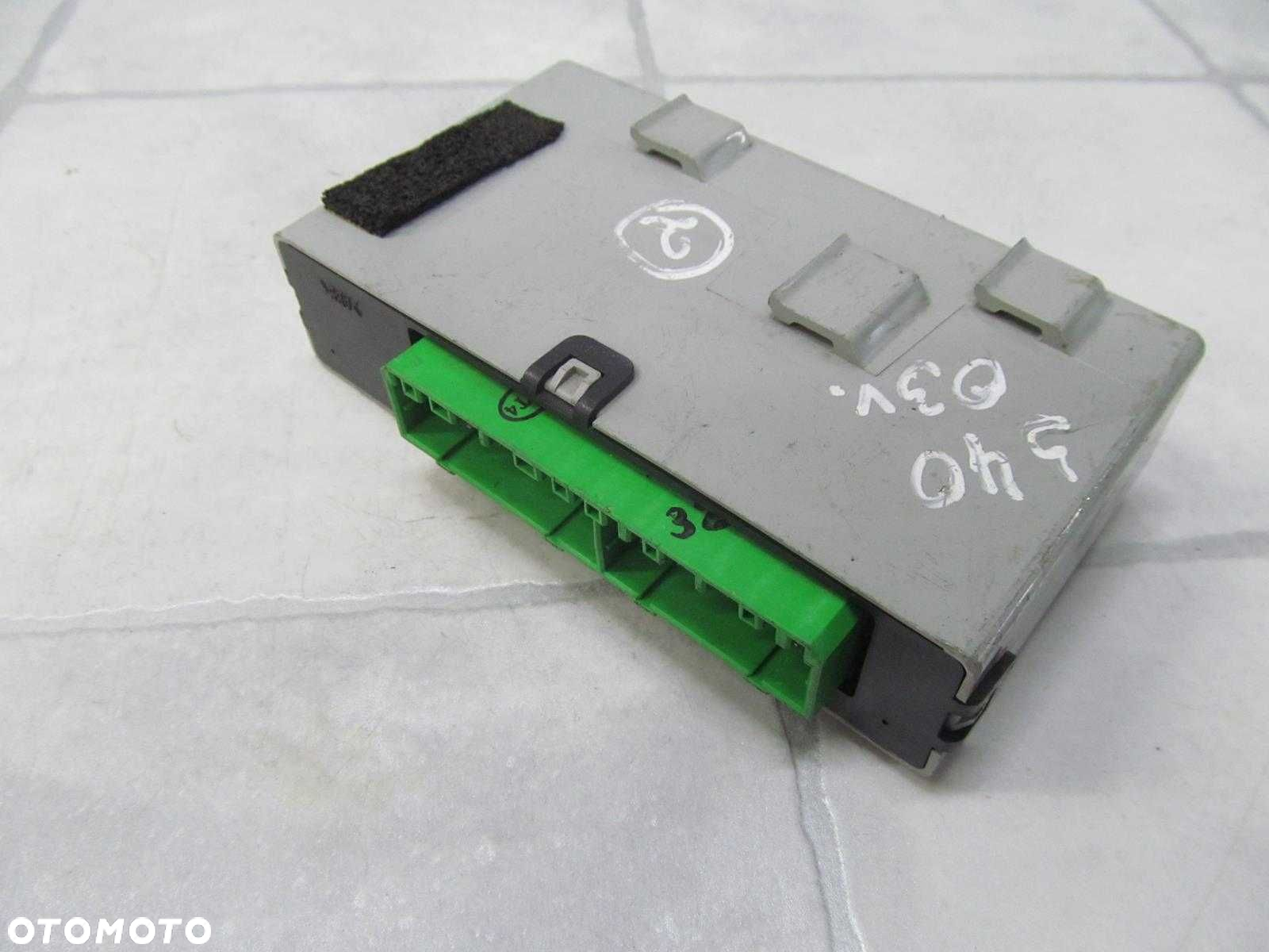 VOLVO V40 LIFT 95-04 MODUL ZAMKA CENTRALNEGO 30630081 - 3