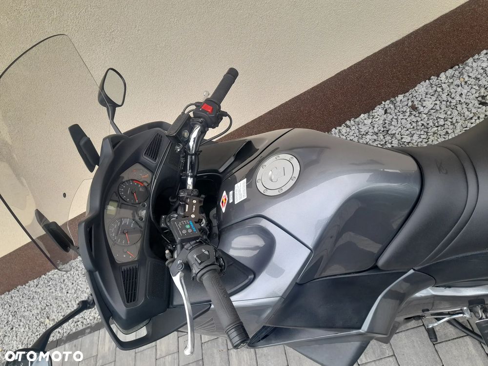 Honda Deauville - 34