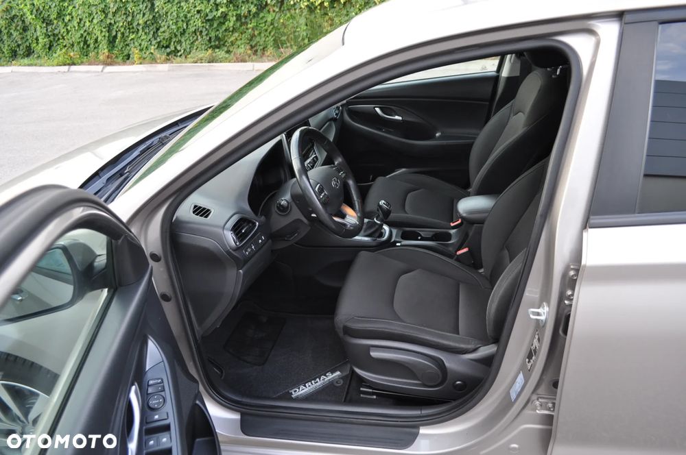 Hyundai i30 1.4 T-GDI Passion Plus - 13
