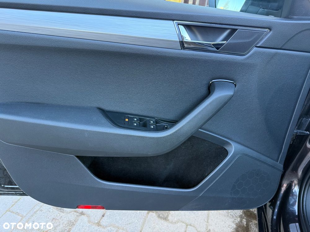 Skoda Superb 2.0 TDI SCR 4x4 Ambition DSG - 15