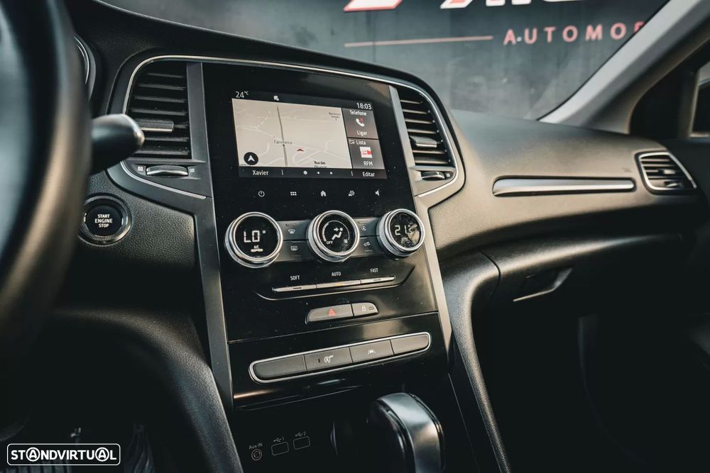 Renault Mégane Sport Tourer - 7