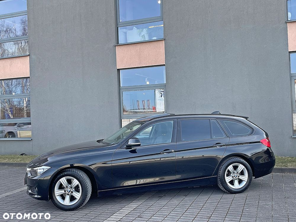 BMW Seria 3 320d Blue Performance Sport Line - 9