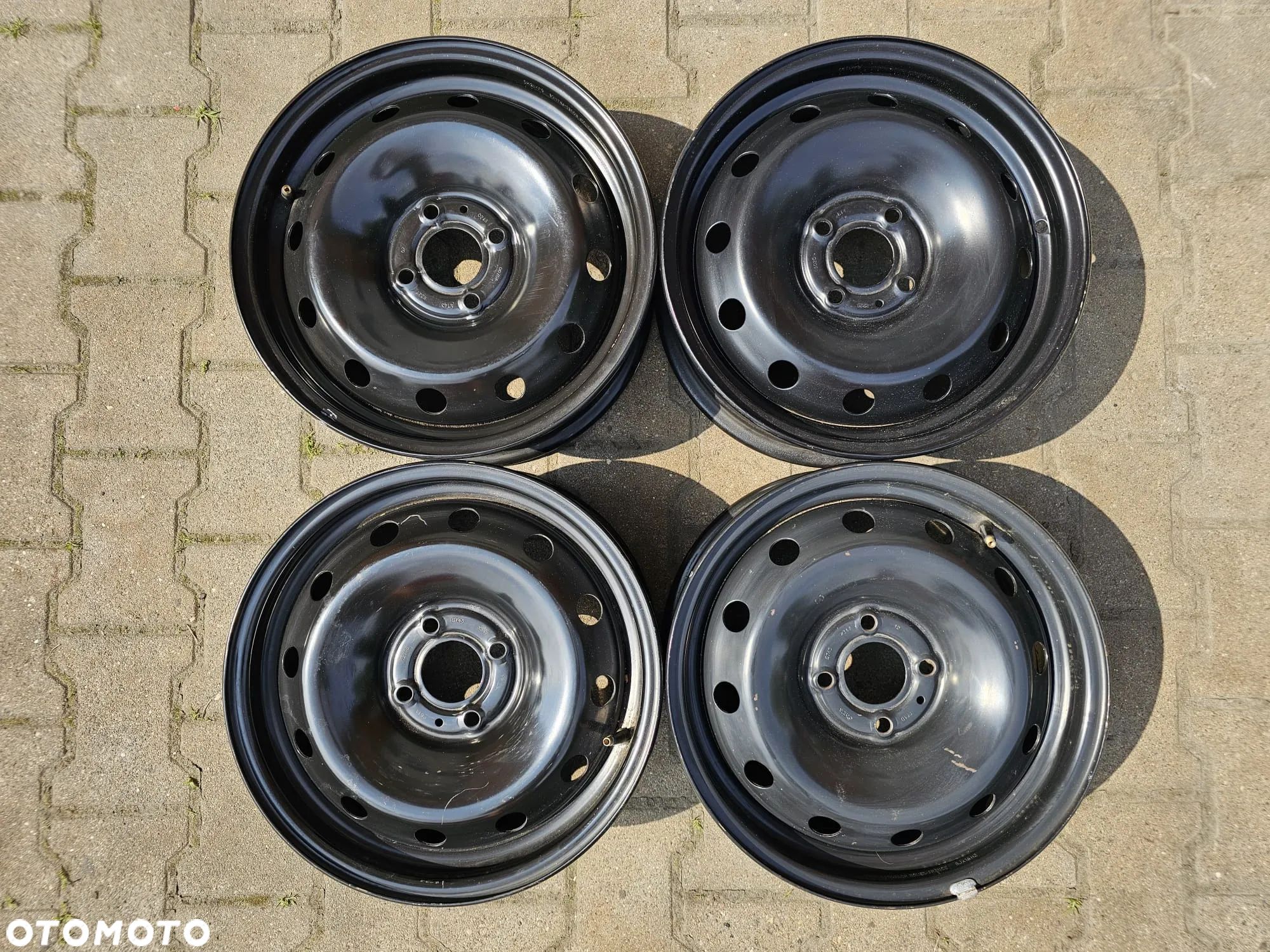 (S38) Felgi stalowe 15'' Renault Clio II III Thalia Modus Megane Scenic / 6Jx15 ET43 4x100 - 1