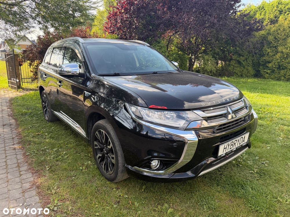 Mitsubishi Outlander Intense + - 22