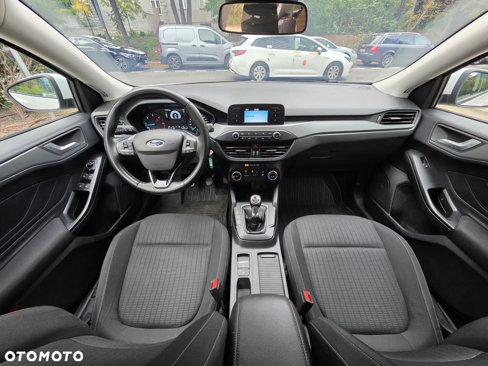 Ford Focus - 16