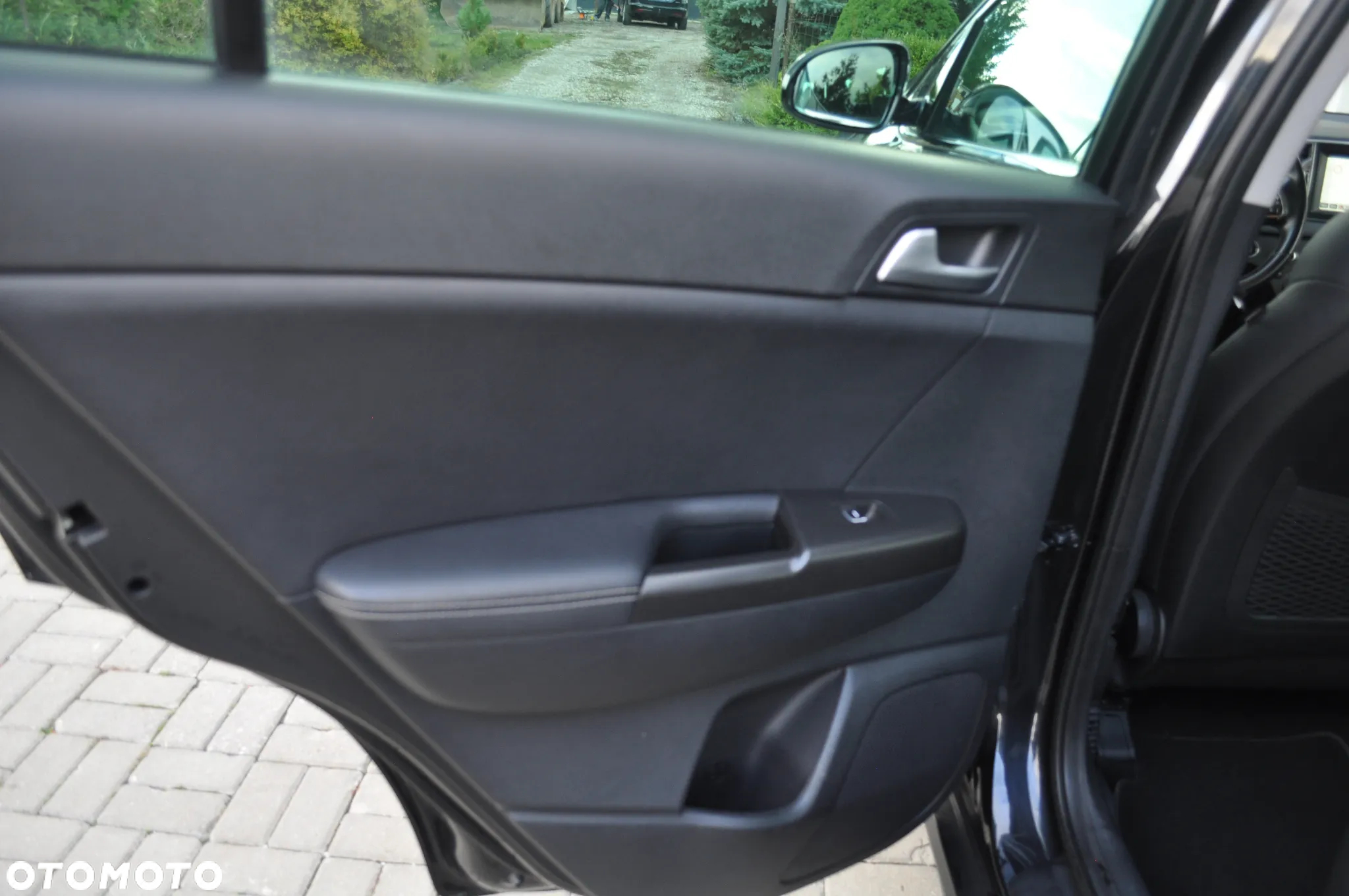 Kia Sportage 1.6 CRDI AWD Eco-Dynamics+ (48V M-H) DCT Black Edition - 21
