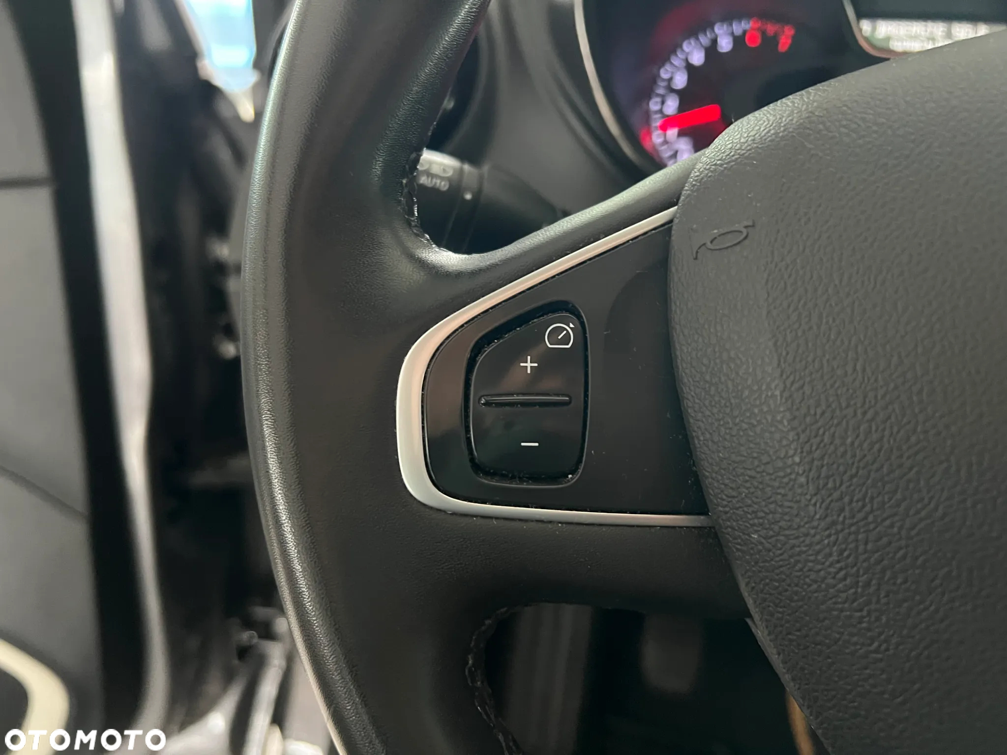 Renault Captur 0.9 Energy TCe Zen - 25