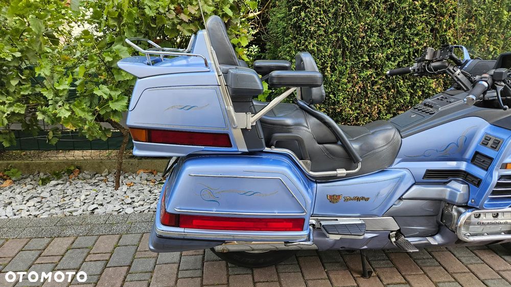 Honda GL - 7