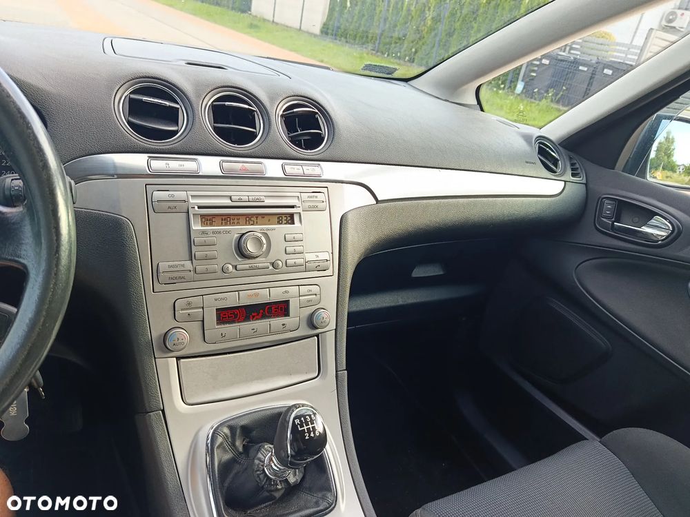 Ford S-Max 2.0 TDCi Ambiente - 12