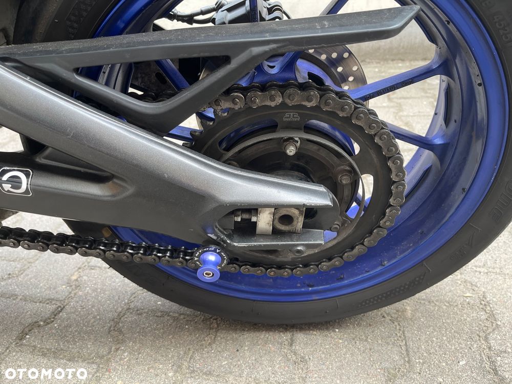 Yamaha MT - 8