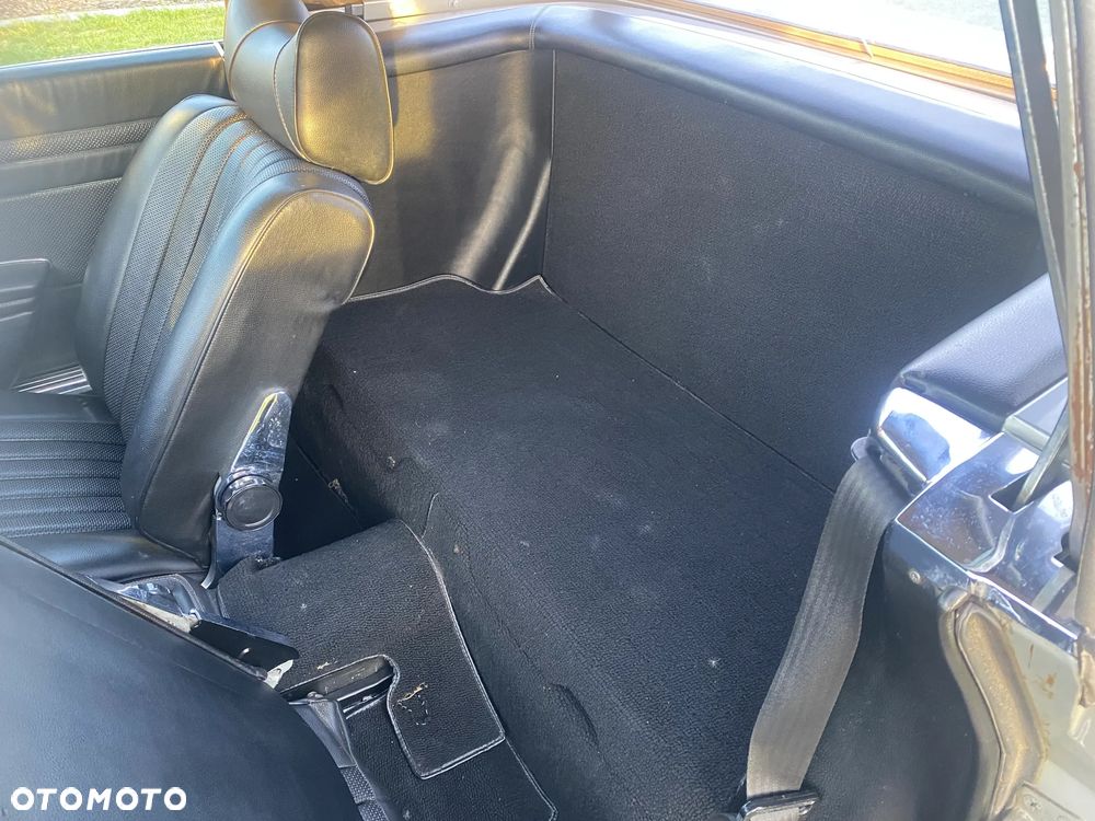 Mercedes-Benz SL - 10