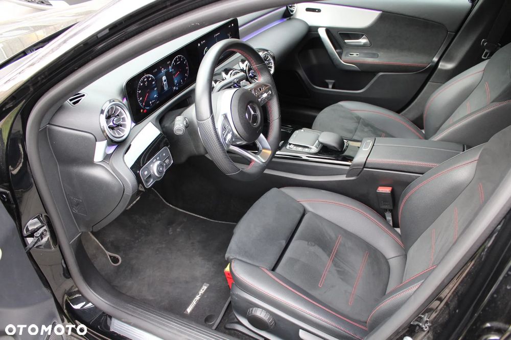 Mercedes-Benz Klasa A 180 AMG Line 7G-DCT - 8