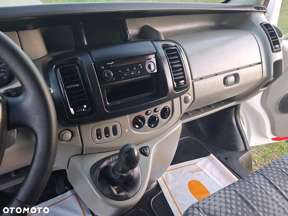 Renault Trafic - 20