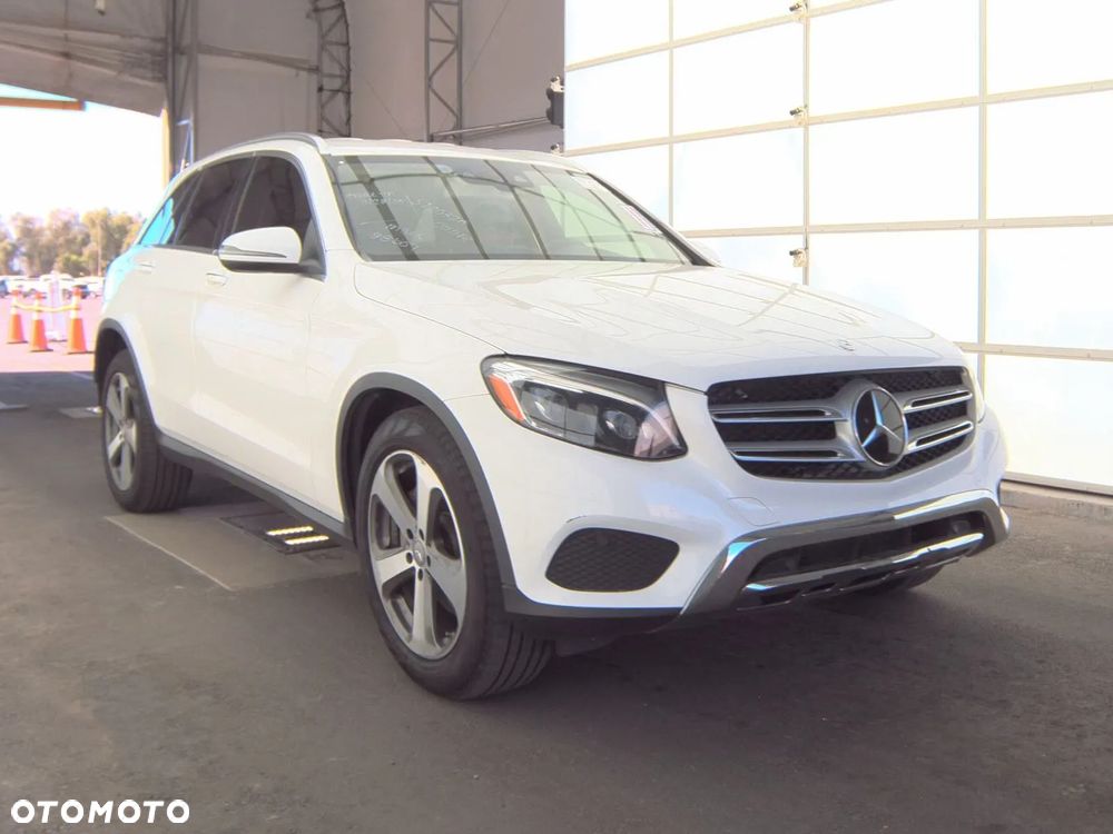 Mercedes-Benz GLC 300 4Matic 9G-TRONIC - 3