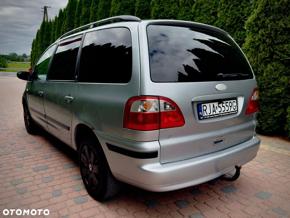 Ford Galaxy 1.9 TDI Ghia - 4