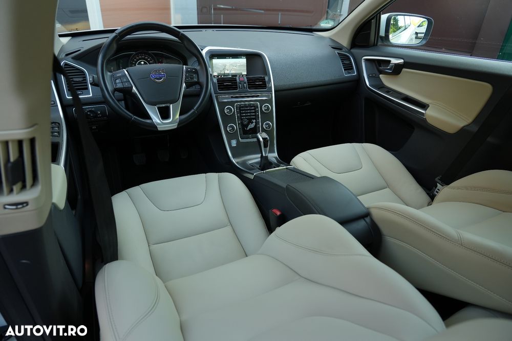 Volvo XC 60 - 6