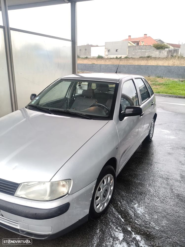 SEAT Ibiza 1.0 Passion - 6