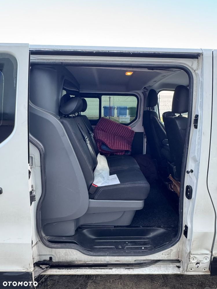 Renault Trafic - 14
