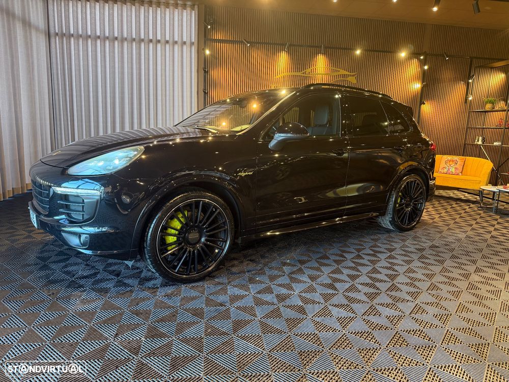 Porsche Cayenne S E-Hybrid Platinum Edition - 3