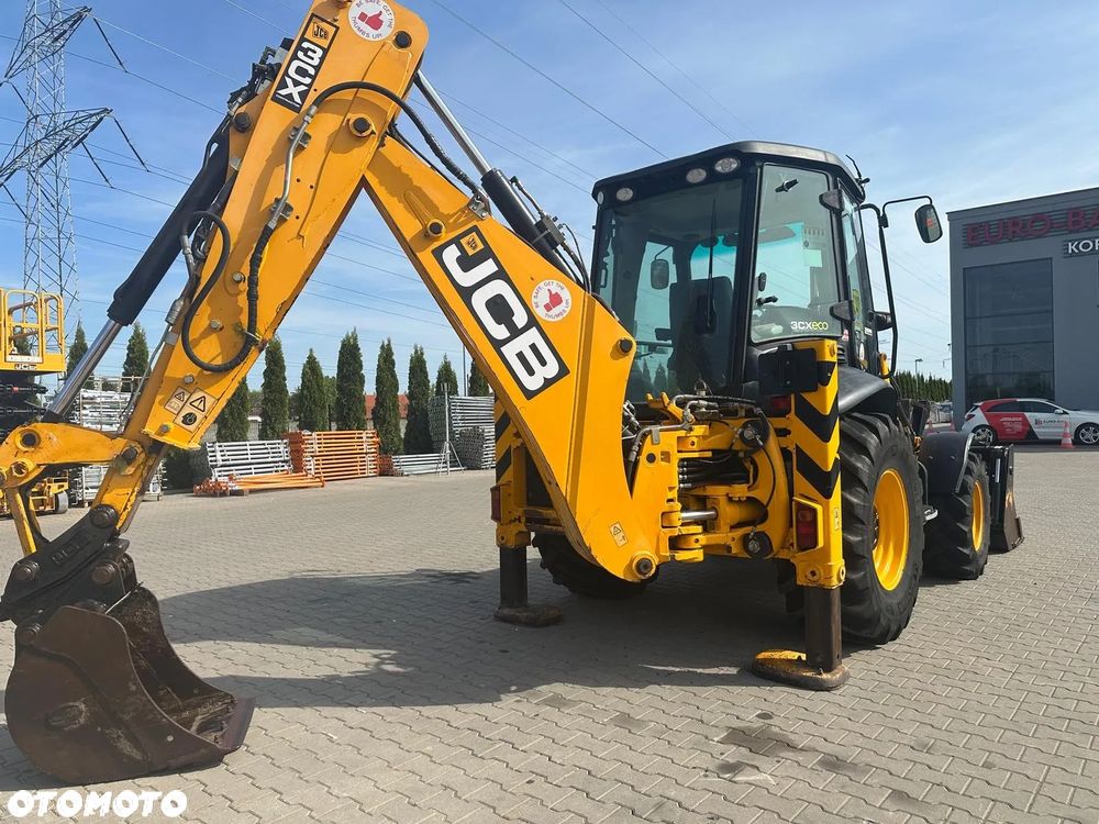 JCB 3CX CONTRACTOR JOYSTICK 110KM/3780mtg/R.2018 - 17