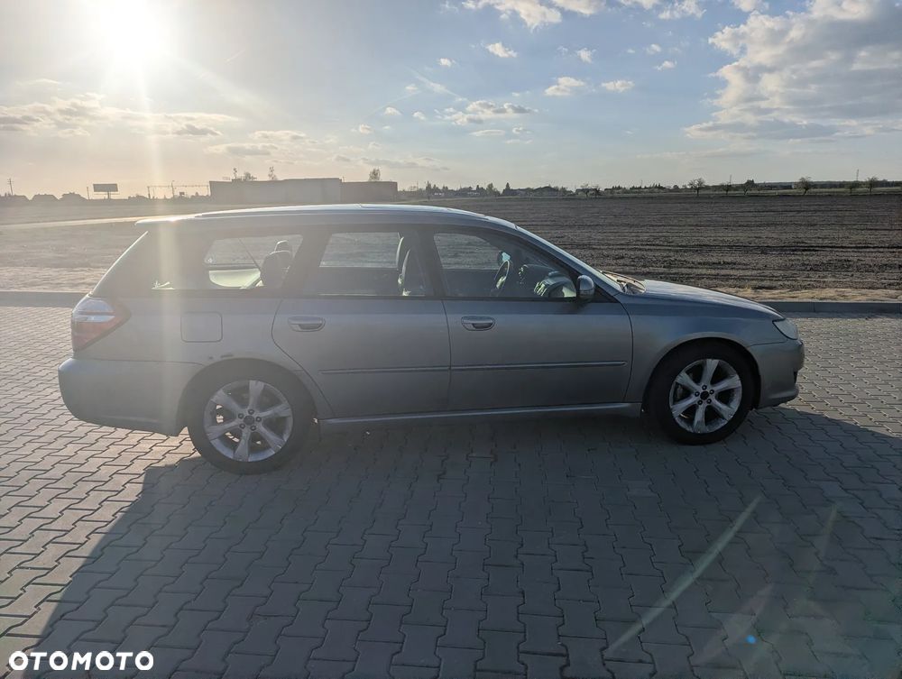 Subaru Legacy 2.0R Automatik Comfort - 6
