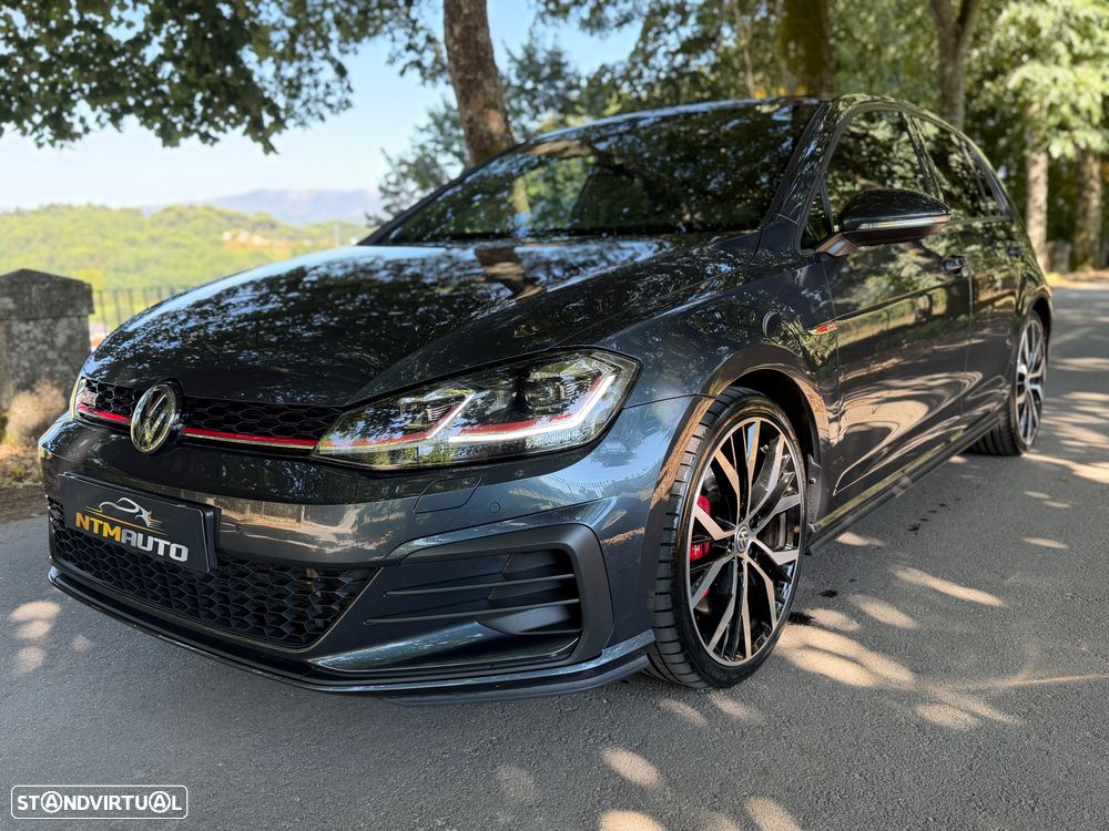 VW Golf - 8
