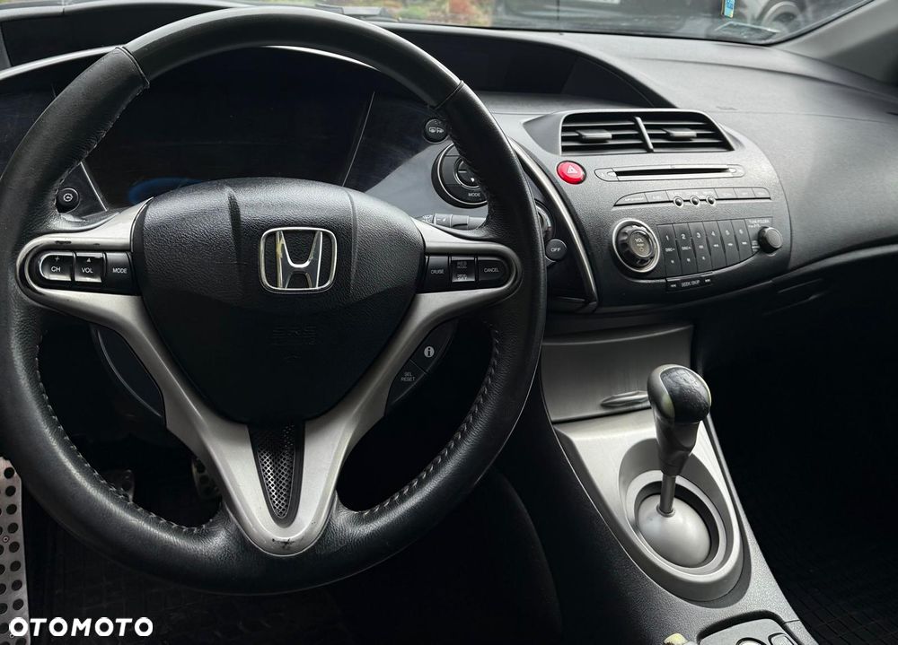 Honda Civic 1.8 TypeS - 10