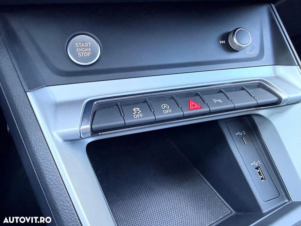 Audi Q3 1.5 35 TFSI S tronic Advanced - 20