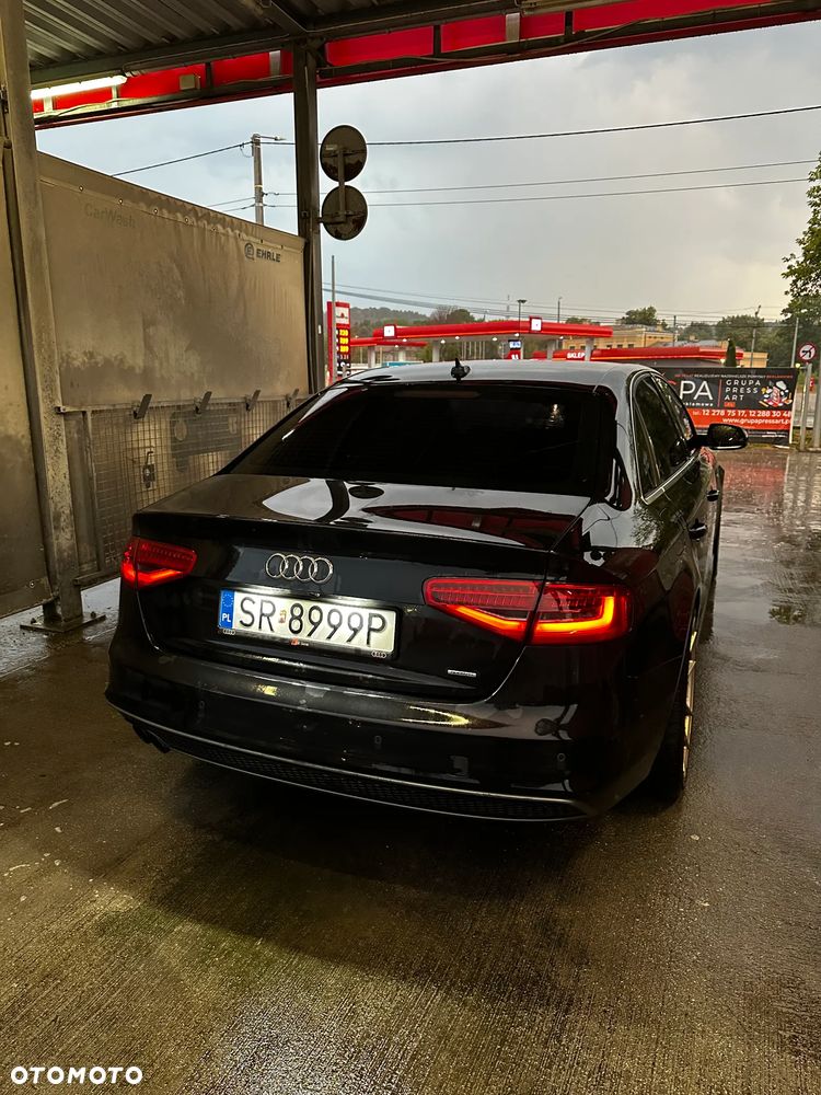 Audi A4 Limousine 2.0 TFSI Quattro S tronic - 10
