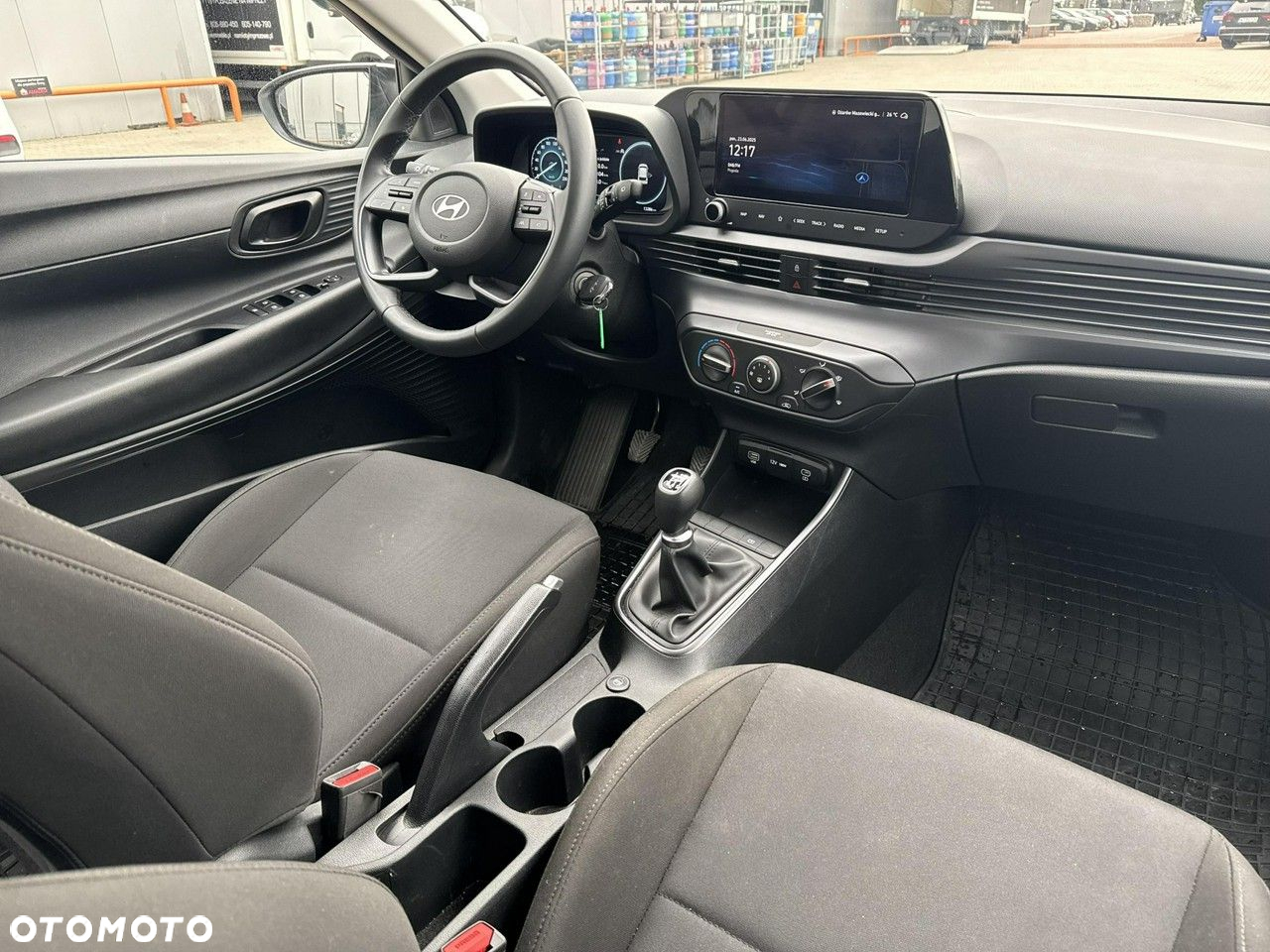 Hyundai i20 1.2 Pure - 21