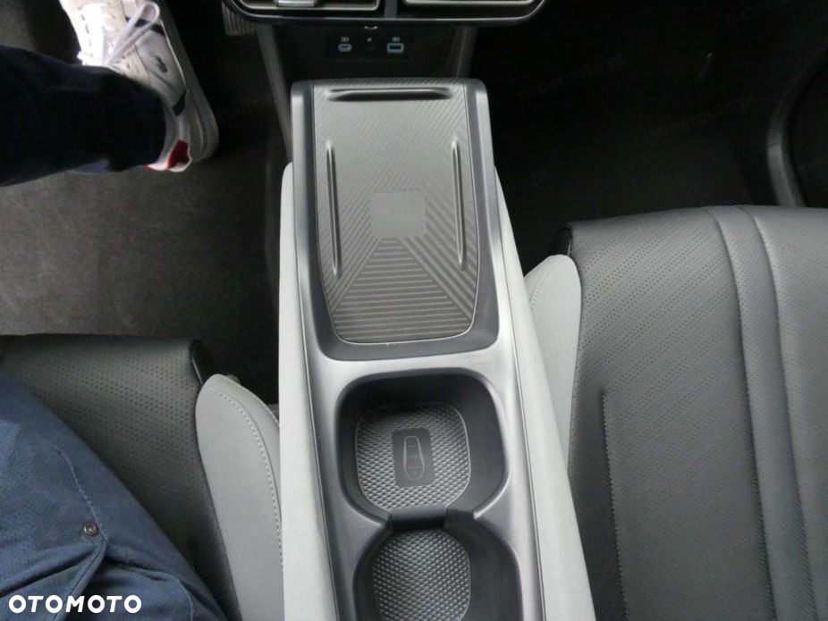 BYD Dolphin Surf - 14