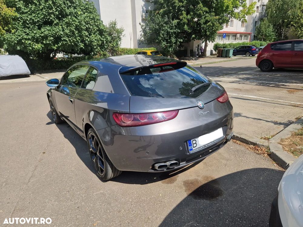 Alfa Romeo Brera - 5