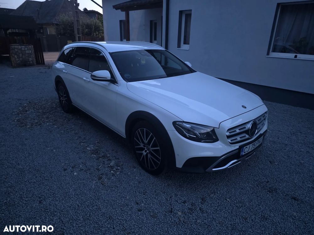 Mercedes-Benz E 220 d 4Matic All-Terrain 9G-TRONIC Avantgarde - 11