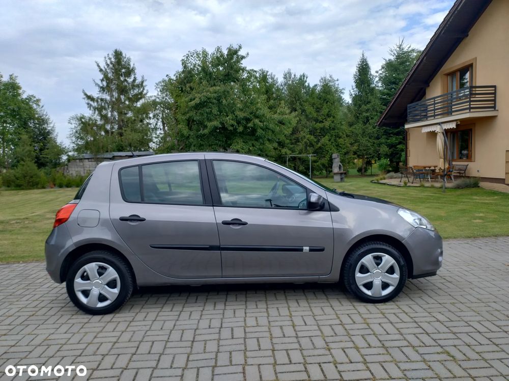 Renault Clio 1.2 16V 75 Dynamique - 6