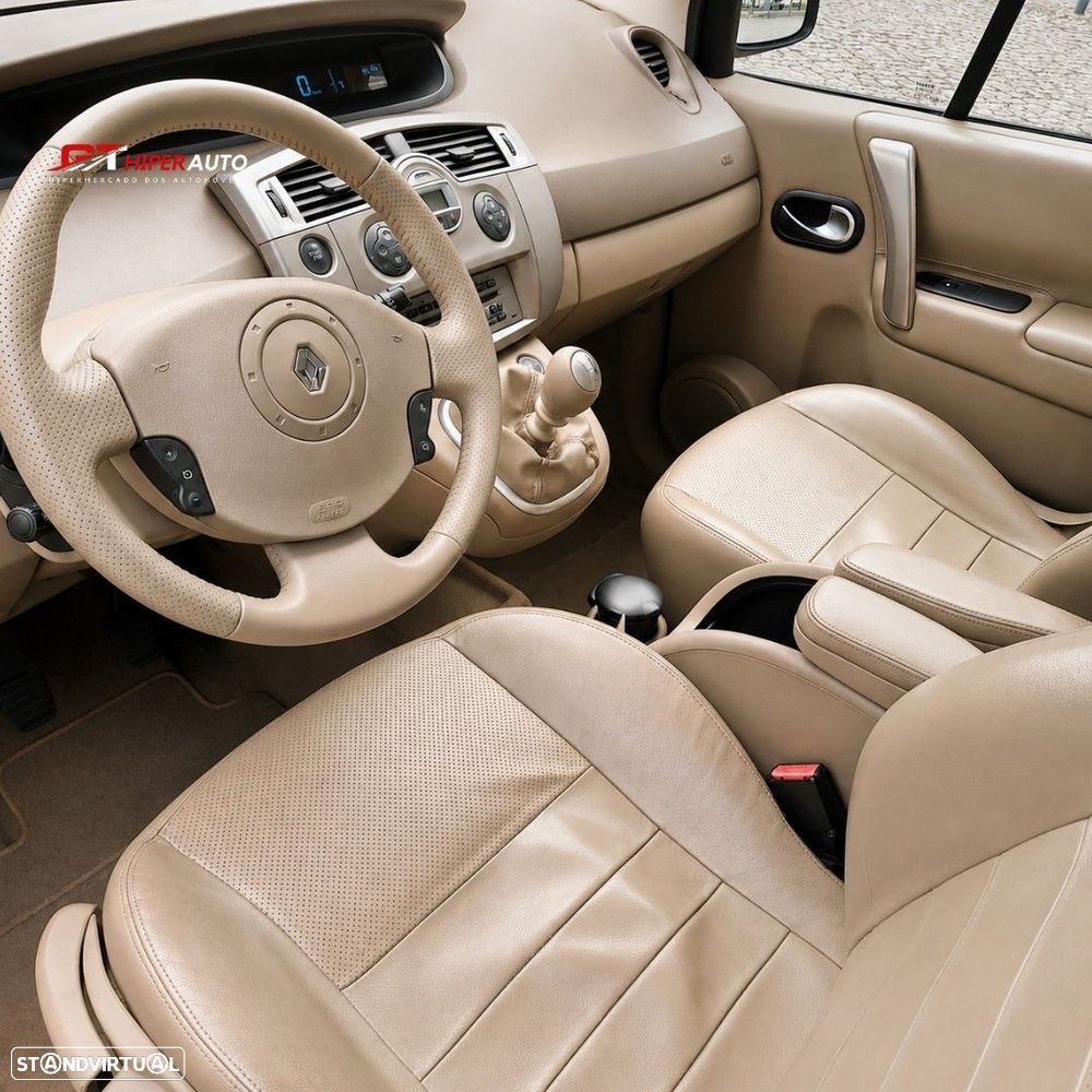 Renault Scénic 1.5 dCi Confort - 7