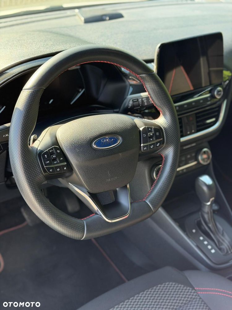 Ford Fiesta - 12